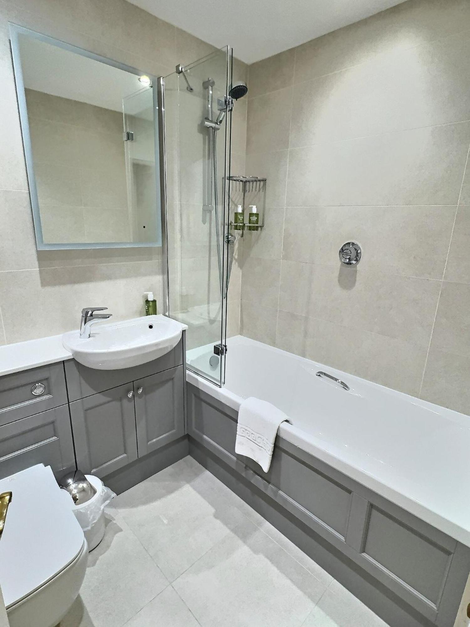 Inn Three Shires